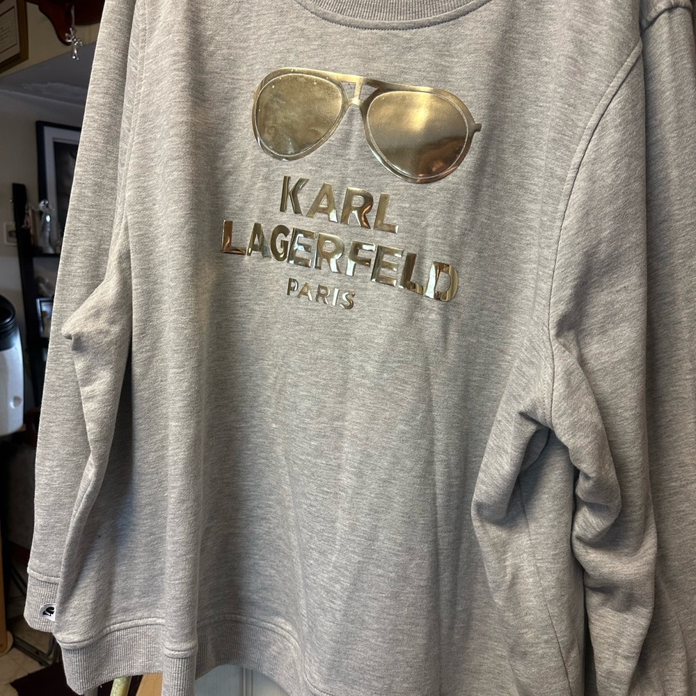 Karl lagerfeld sweatshirt